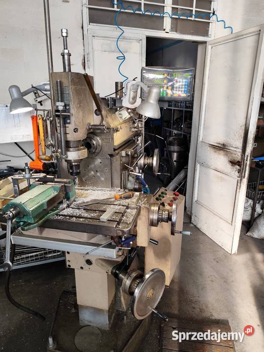 Frezarka narzędziowa Avia FNC 25 Fnd tokarka Produkcja Grzechynia