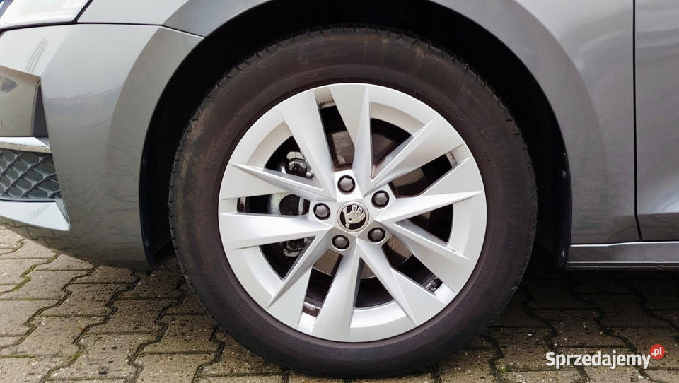 Skoda Octavia nowa 15 eTSI DSG 4/5 Motoryzacja Dąbrowa Górnicza