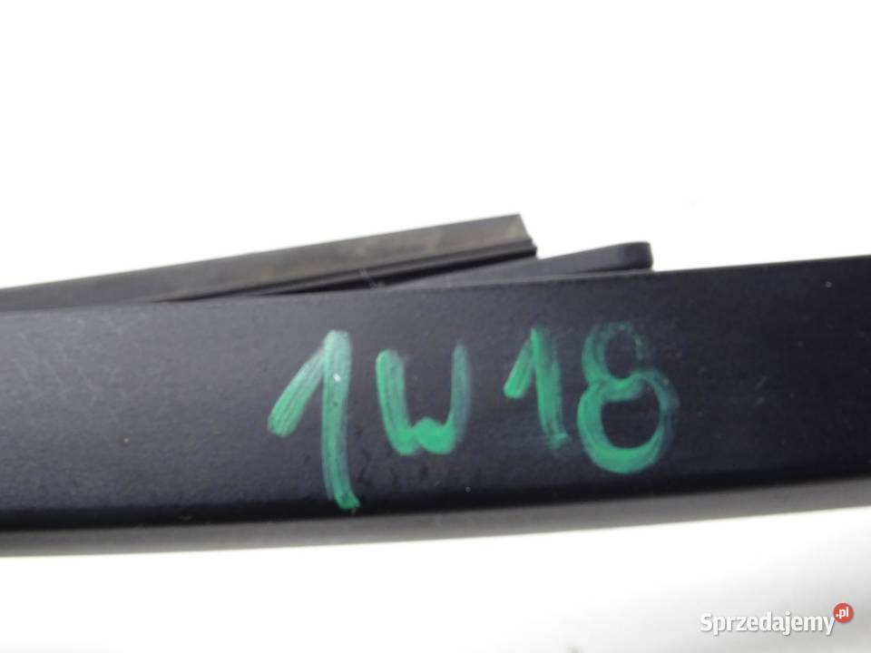 RAMIĘ PIÓRO WYCIERACZKI TYŁ 8V3955407 AUDI A3 8V