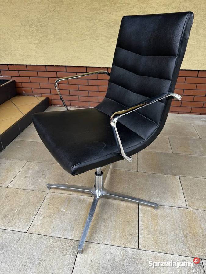 Fotel do biurka kręcony czarny PROKURIST chrom mazowieckie Sulbiny