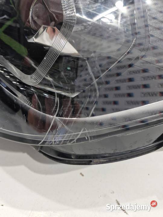 BMW X1 F48 LAMPA LEWA PRZÓD FULL LED LCI