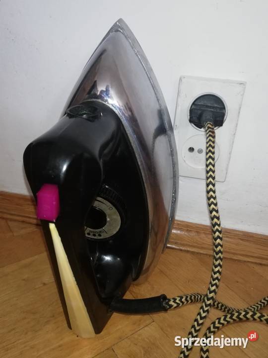 Stare Żelazko lata 70te XX w Sprawne mazowieckie Warszawa sprzedam