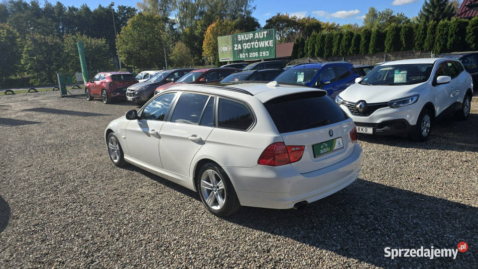 BMW 320 Panorama navi ksenon 2x PDC Zieleniewo