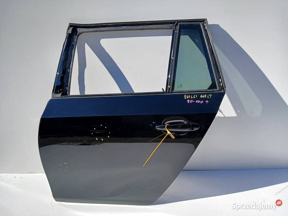 DRZWI LEWE TYLNE BMW E61 SCHWARZ 2 6689 Strzyżewice