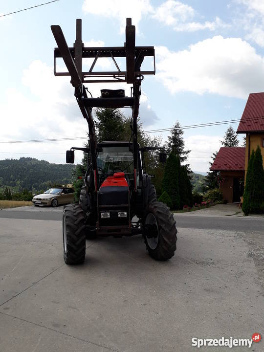 Ciągnik rolniczy Valtra 6250 z ładowaczem OKAZJA Nowy Sącz