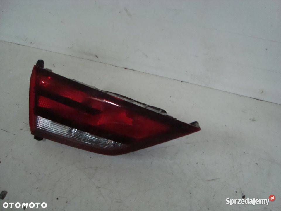 LAMPA LEWY TYŁ KLAPA AUDI A3 8V SEDAN 8V5945093G świętokrzyskie Włoszczowa