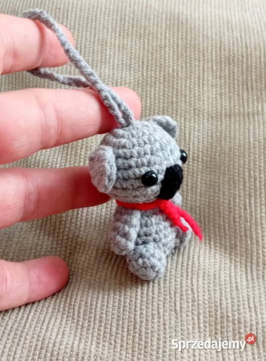Miś koala wykonany na szydełku brelok zawieszka łódzkie