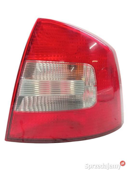LAMPA TYŁ PRAWA EU HB LIFT Skoda Octavia II
