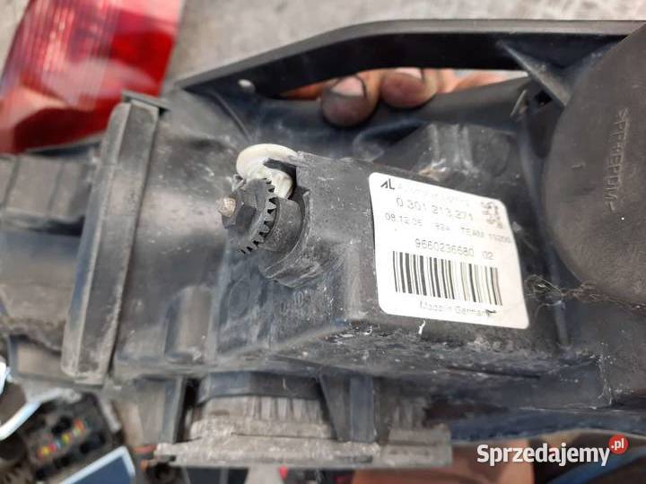 Lampa lewa przednia Xenon Peugeot 407 9660236680 osobowe Radłów