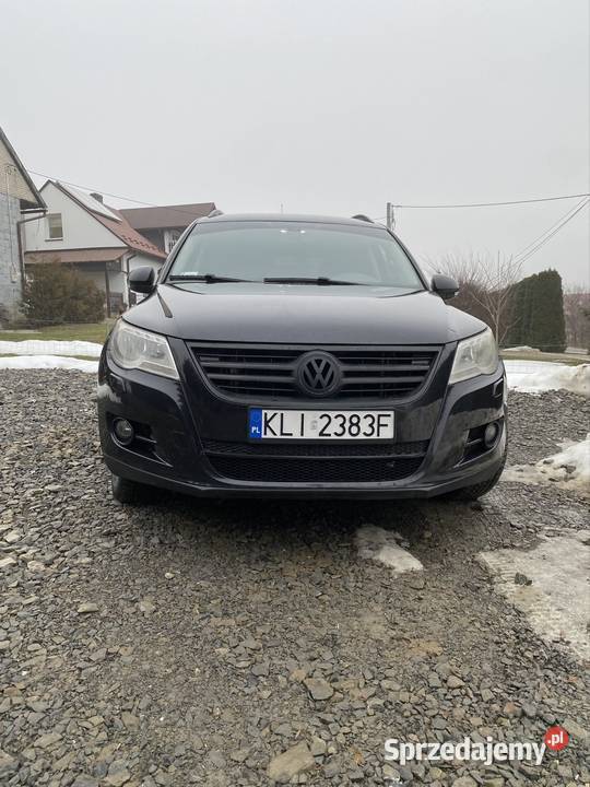 VW Tiguan 5n 2008r 4x4 14tsi ciemne szyby czarny aluminiowe felgi Dobra