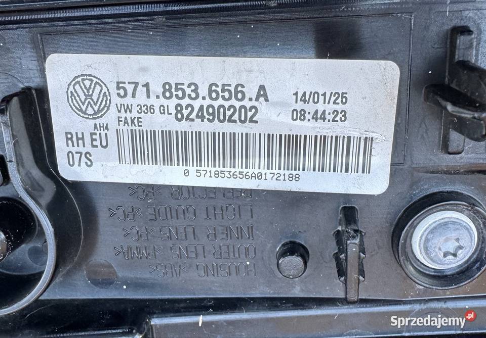 Listwa dekor grilla atrapy Volkswagen Tiguan III wielkopolskie Międzychód