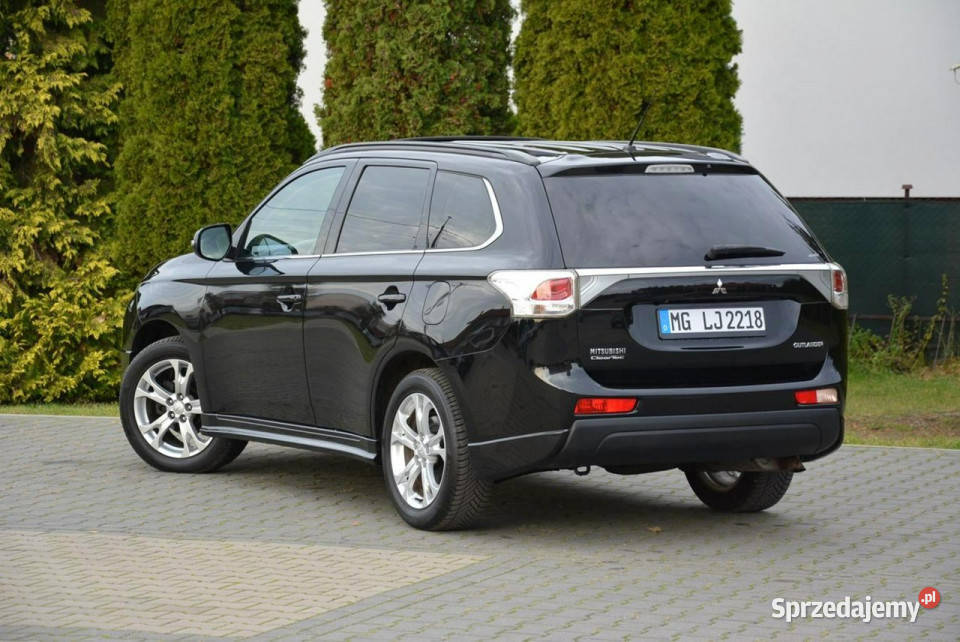 Mitsubishi Outlander 22DiD1504WD 7Foteli Xenon Ostrów Mazowiecka