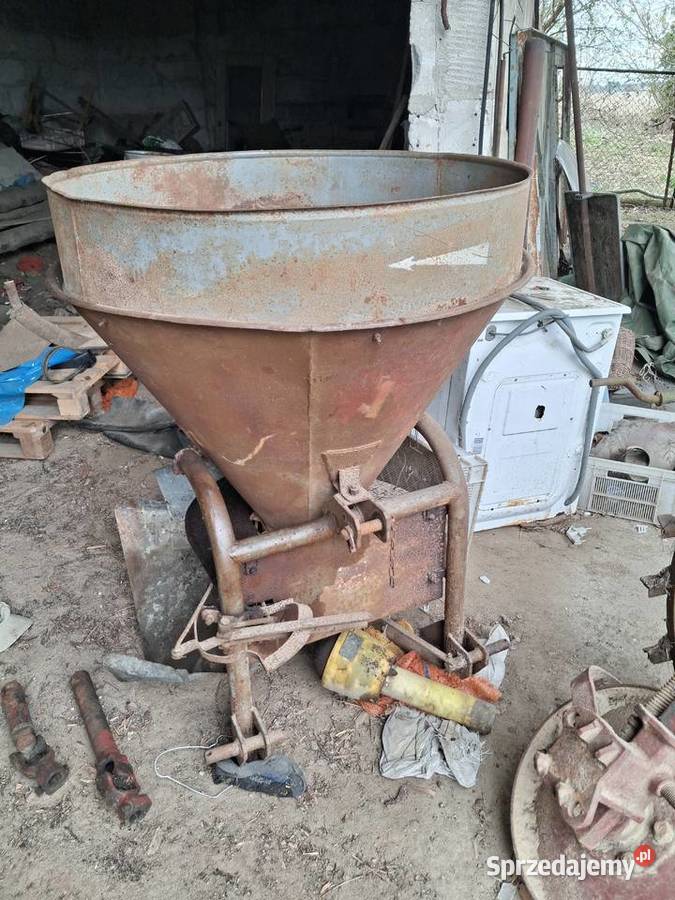 Rozsiewacz nawozów lej Puławy sprzedam
