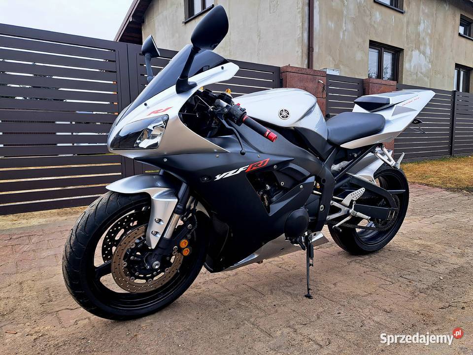 Yamaha R1 24 Tkm