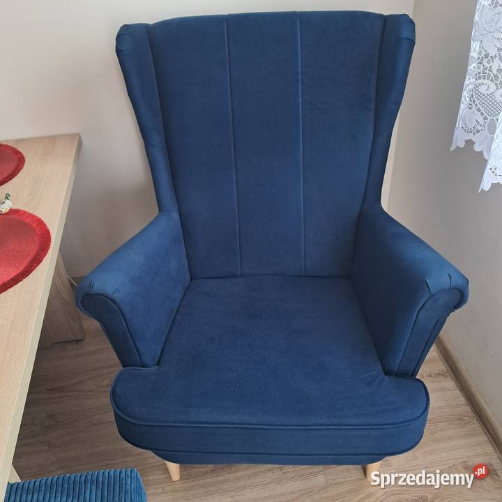 Sprzedam dwa fotele uszaki koloru granatowego 103cm Bydgoszcz