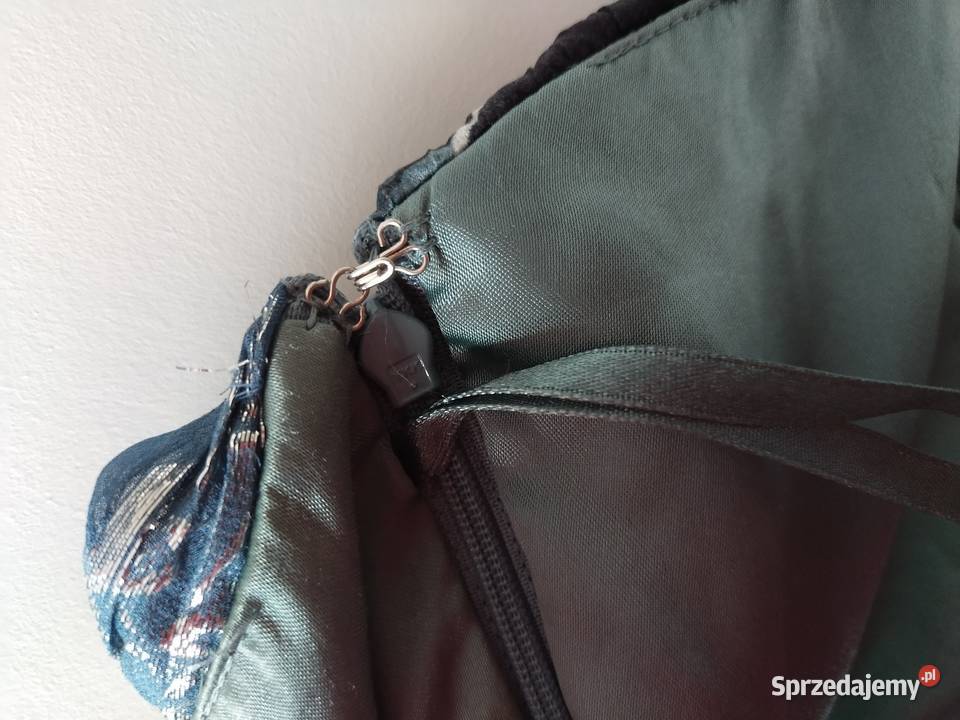 Jedwabna długa wieczorowa suknia z wysokim szary/srebrny śląskie Gliwice