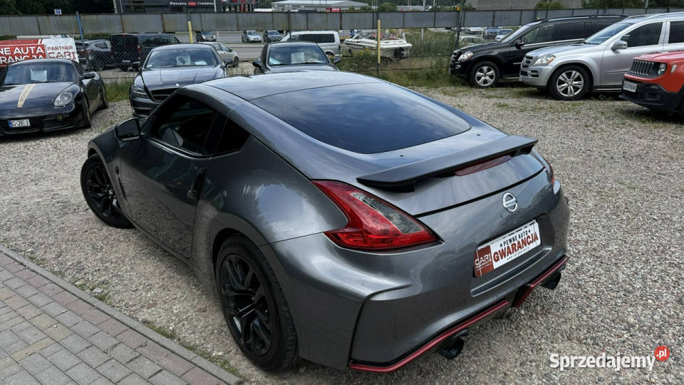 Nissan 370 Z Nismo manual wydech stan perfekt światła LED Gdańsk sprzedam
