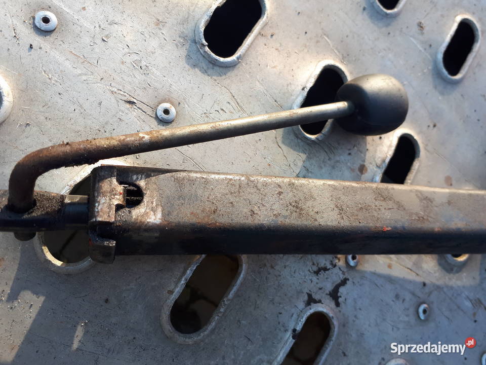 Fiat 126p lewarek podnośnik Gliwice sprzedam