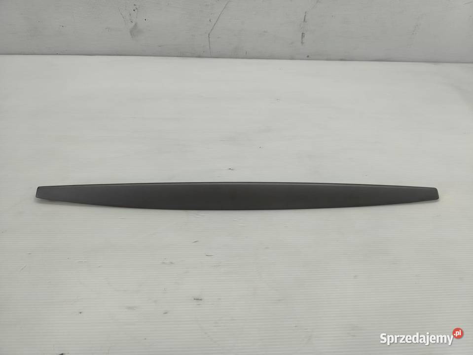 LISTWA DEKOR KONSOLI BMW 1 E87 E81 LIFT 16 Osłony i zaślepki sprzedam