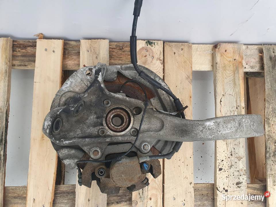 BMW X5 E70 35i Xdrive PRAWA PIASTA ZWROTNICA osobowe Zwrotnice Chełm
