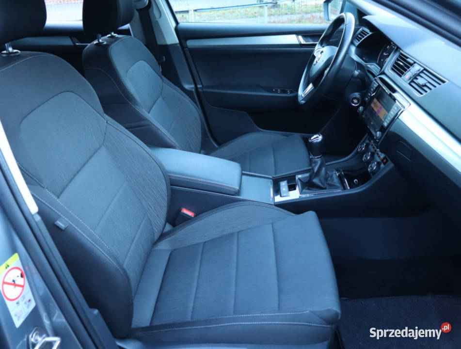 Skoda Superb 18 TSI manualna Superb Piaseczno sprzedam
