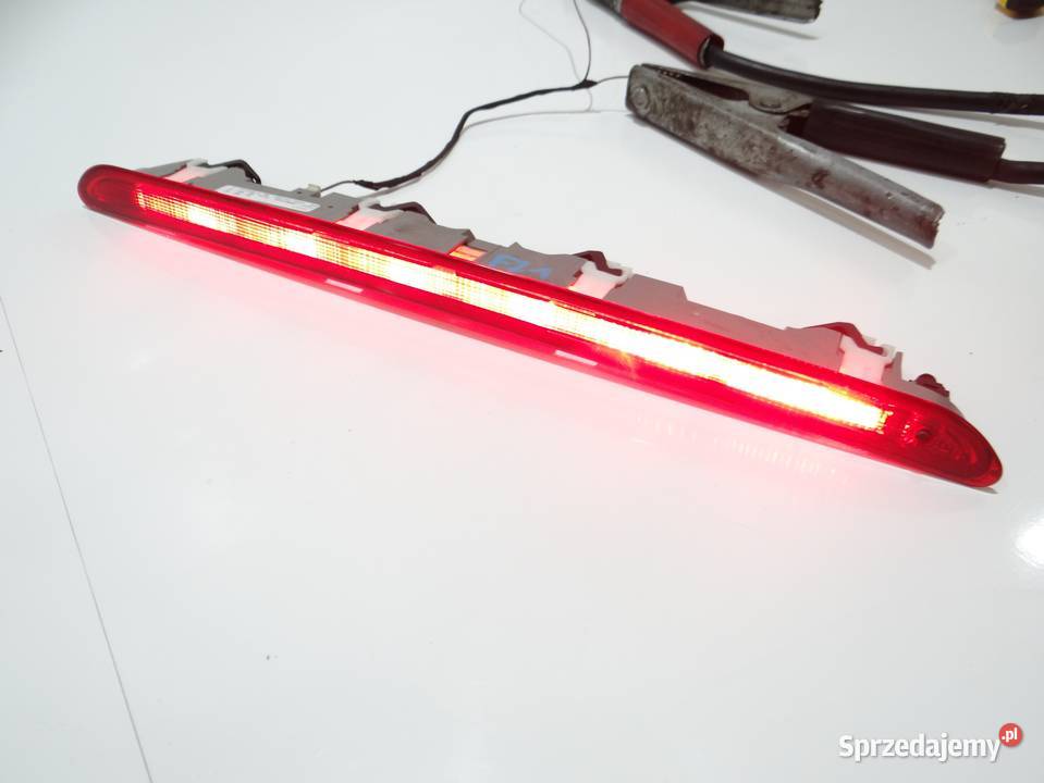 TRZECIE ŚWIATŁO STOP BMW F20 F21 OE 7241551 lubelskie Strzyżewice