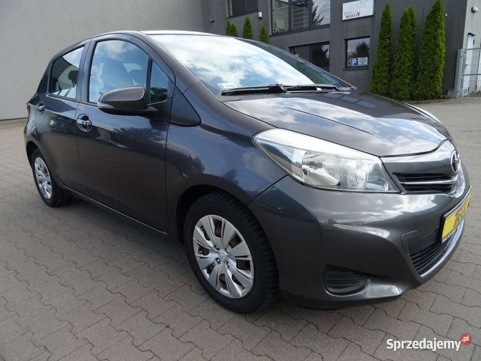 Toyota Yaris Samochód z polskiego salonu w Łódź