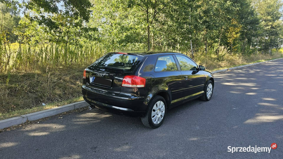 Audi A3 Audi A3 220 przebiegu 8P 20032012 Chełm Śląski