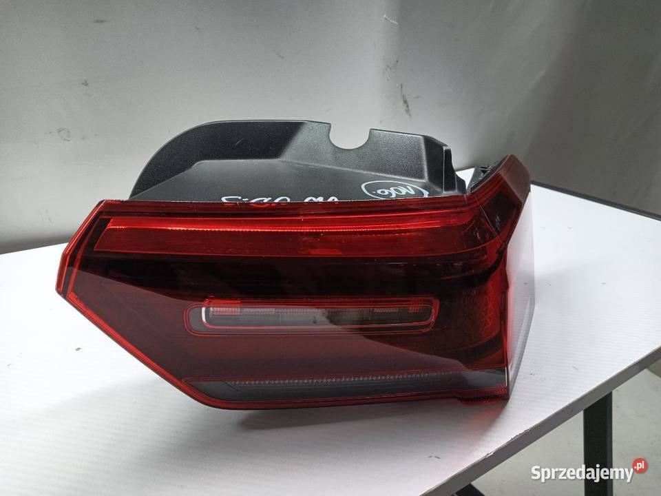 LAMPA TYŁ TYLNA PRAWA VW ID3 10A945208E