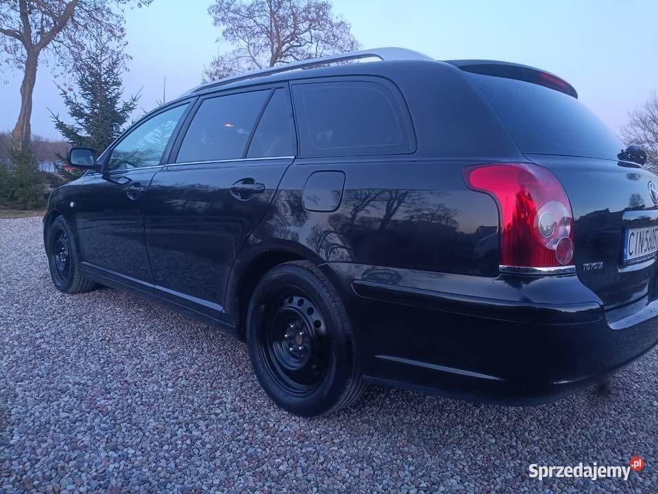 Toyota Avensis T25 20 Benzyna Combi 2003 352900km