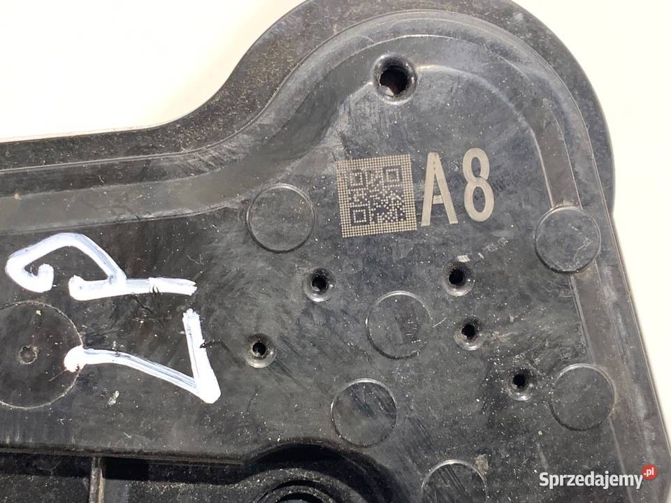 ZAMEK DRZWI LEWY PRZÓD TOYOTA CHR Crossover podkarpackie