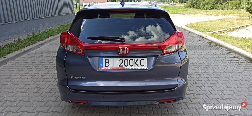Honda Civic 18 Lift Kombi BezwypadkowySerwis ASO aluminiowe felgi Civic podlaskie Białystok