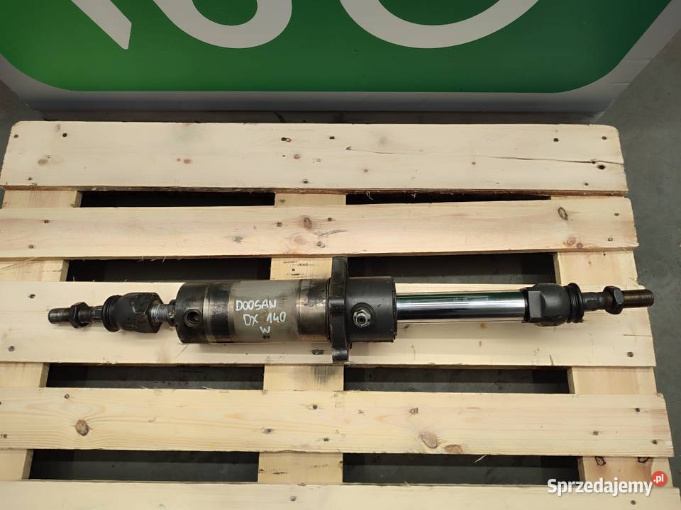 Siłownik skrętu 0501 218 235 Doosan Dx 140 W Wilkowo