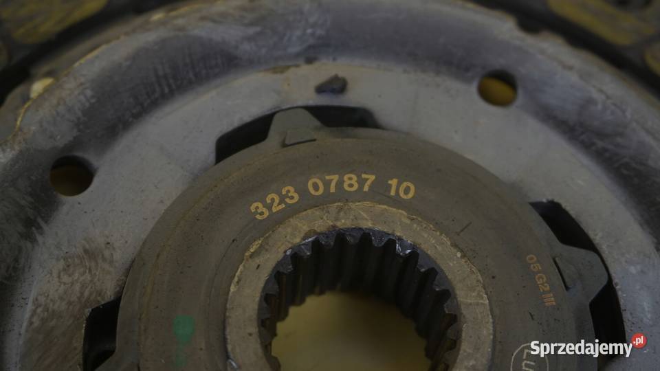 BMW E90 E87 X1 X3 20 D 12r 143 N47D20C sprzeglo