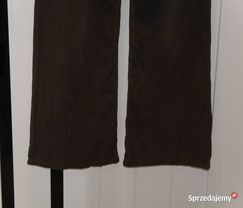 IKKS świetne spodnie biodrówki dzwony 32 XXS dolnośląskie Wrocław