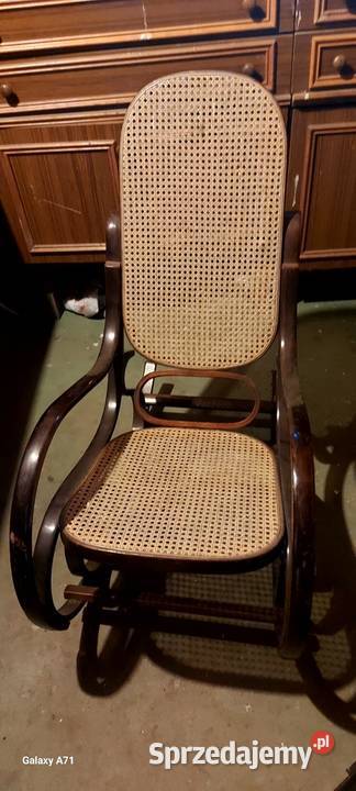 Fotel bujany rattanowy Słupsk sprzedam