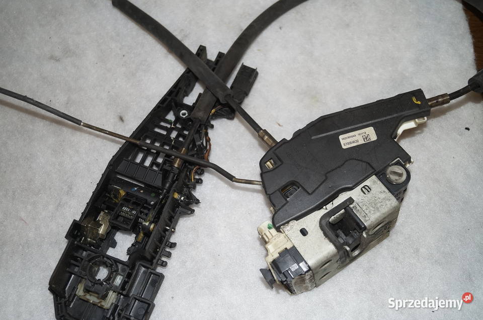 MASERATI GHIBLI III ZAMEK DRZWI LEWY TYŁ 6 PIN Mielec