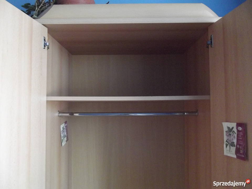 Szafa niebieska BRW używana Krynice