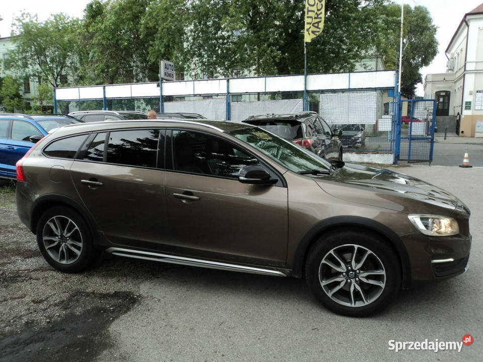Volvo V60 Cross Country sprzedam ładne VOLVO V60 Volvo Lublin