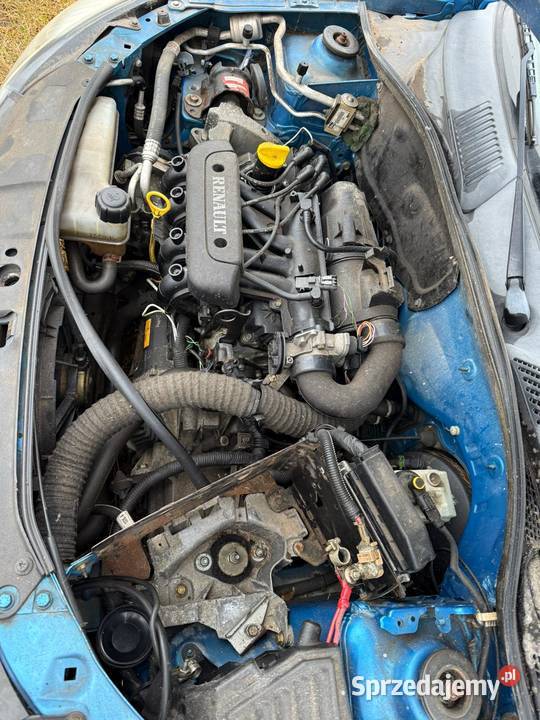 Renault Clio sprowadzony 1149 benz2002 Prądocin