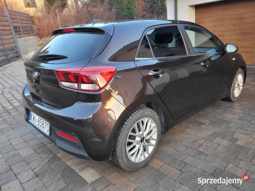 Krajowy stan idealny 1368cm3 sprzedam