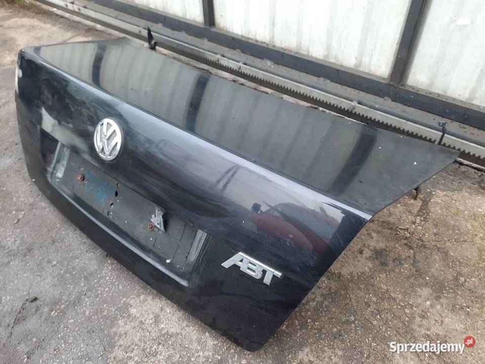 VOLKSWAGEN BORA KLAPA TYL CZARNA LC9Z Włoszczowa