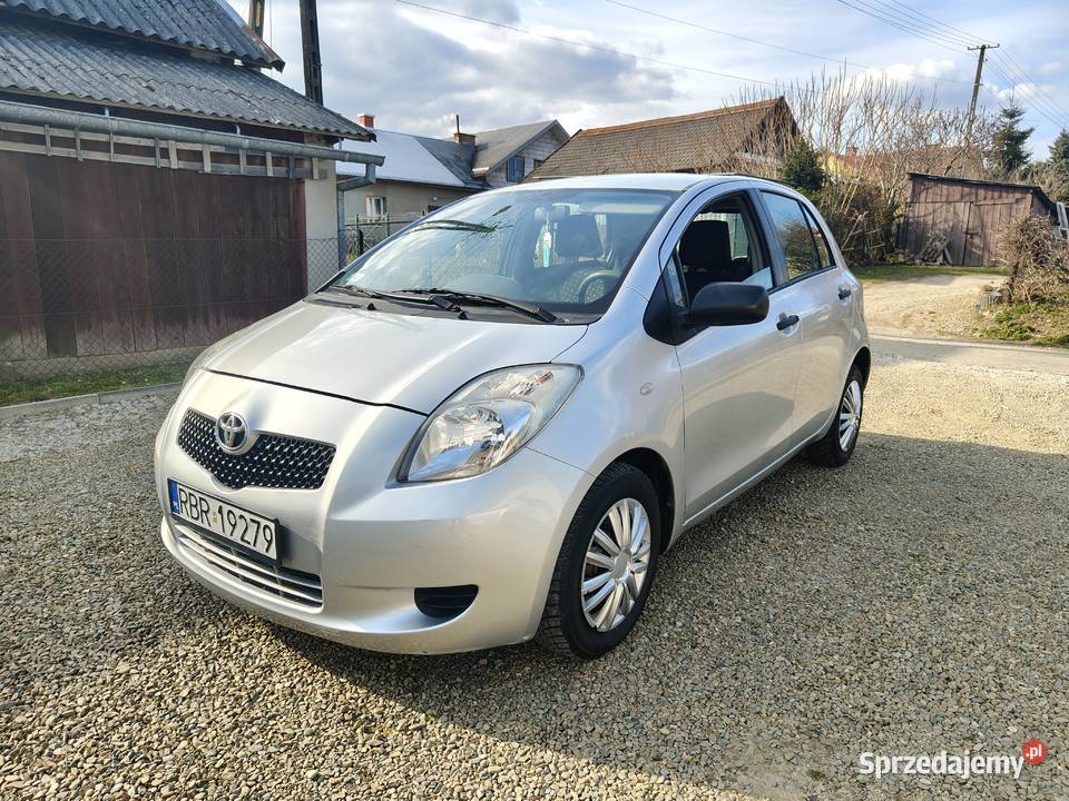 Toyota Yaris 10 1000cm3 Yaris Brzozów