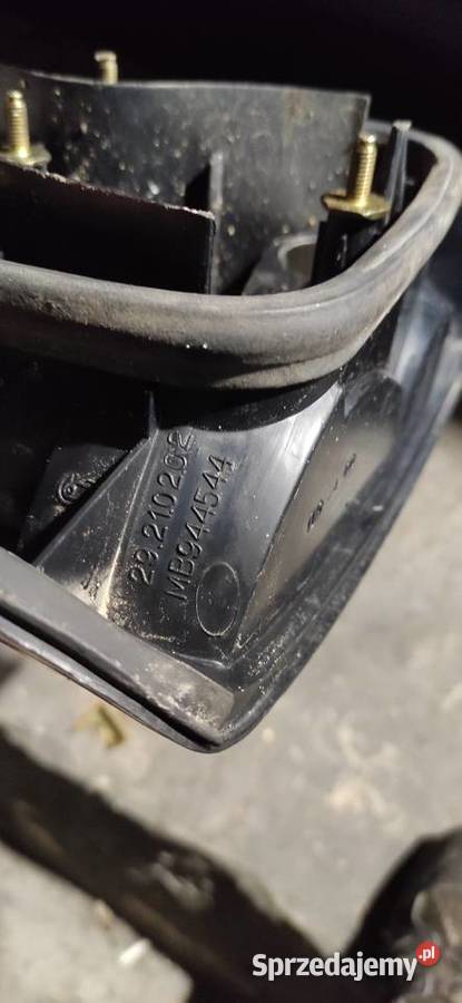 Mitsubishi Carisma lampy tył tylne Kraśnik sprzedam