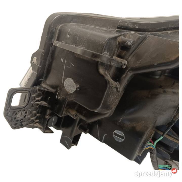 Lampa Reflektor Prawa Suzuki SX4 SCross II Full prawe