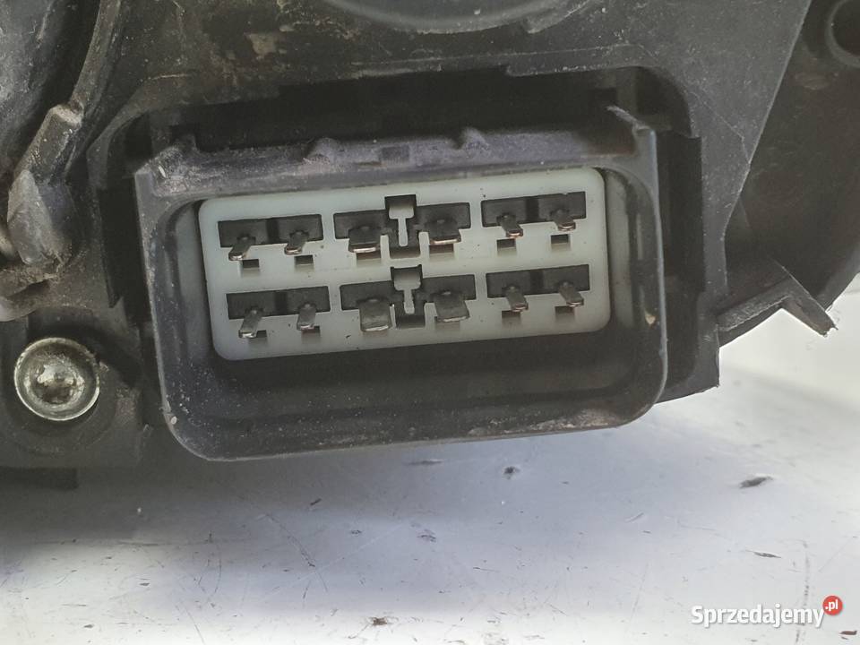 Volvo S40 II V50 XENON PRZEDNIA LAMPA PRAWA Janów