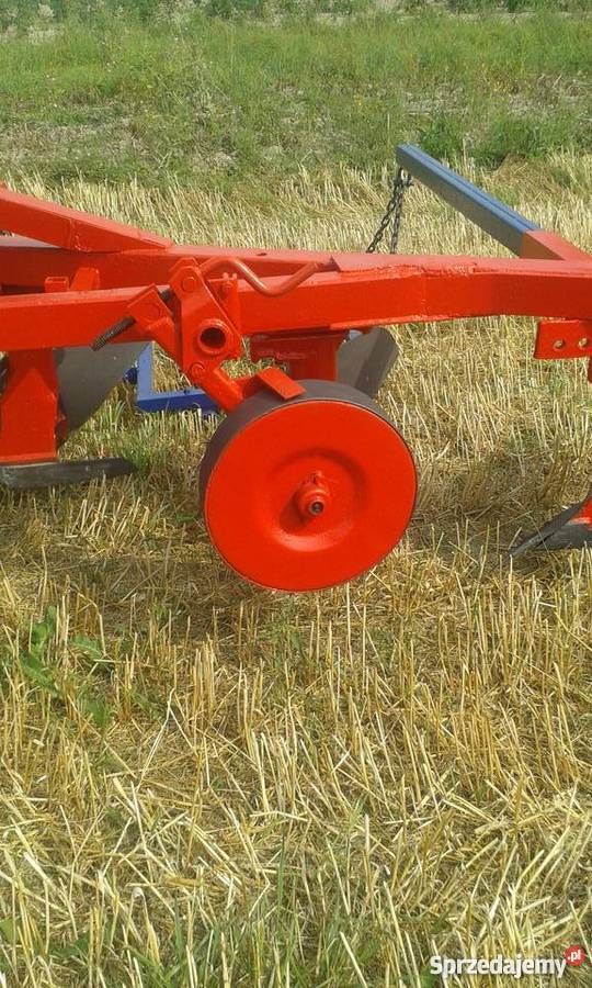 Pług czteroskibowy z kolczatką