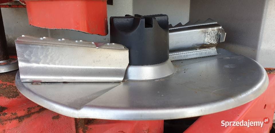 Rozsiewacz Rauch MDS 901Kuhn 900 l nadstawka 400 Tarnogród