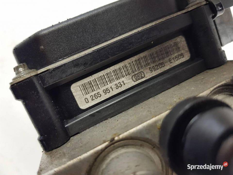 POMPA ABS HAMULCOWA 2010 CADILLAC ESCALADE ESV osobowe Lipno