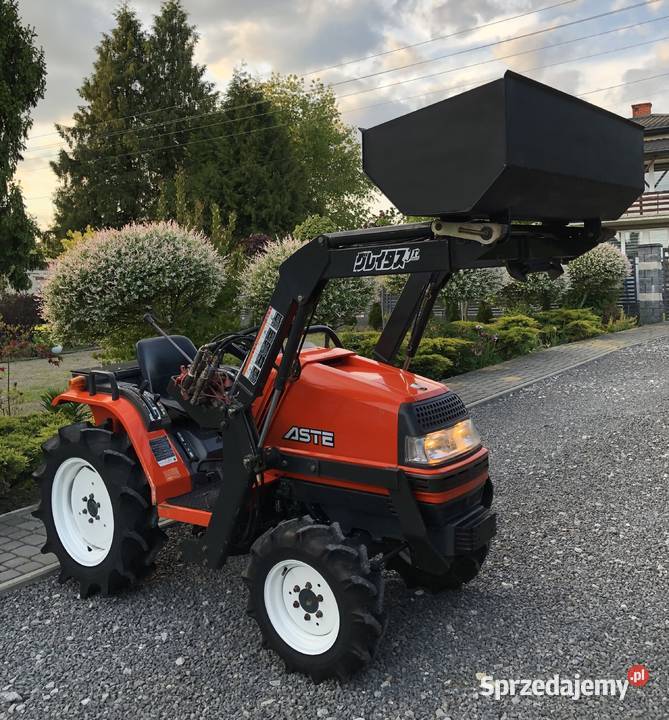 Traktorek 4x4 Kubota Aste A175 z Japońskim turem